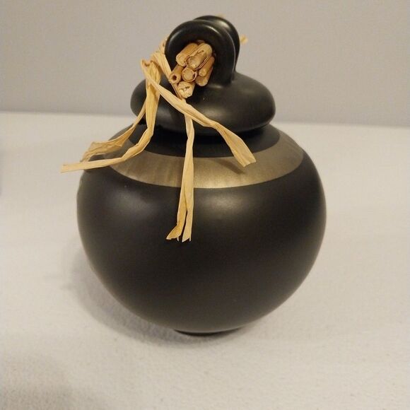 Zen Chinese Wishing Pot Black Ceramic Good Luck Fortune New Old Stock - Picture 2 of 13